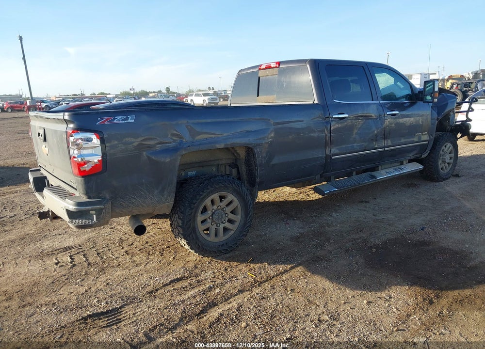 2016 CHEVROLET SILVERADO 3500HD LTZ VIN: 1GC4K0E82GF102272