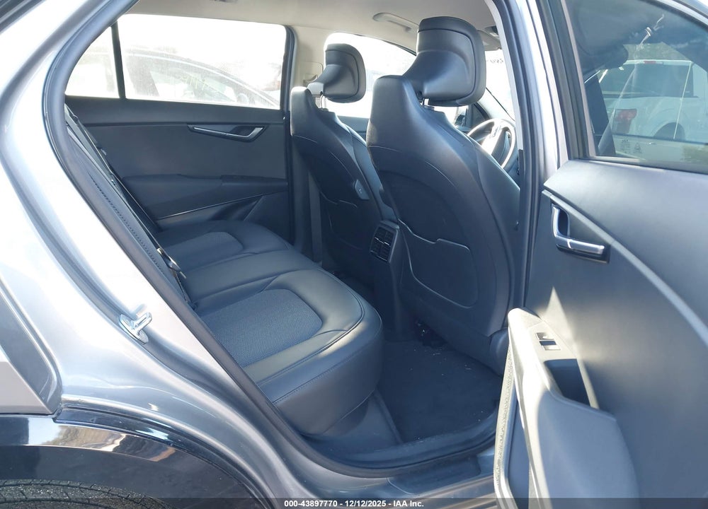 2023 KIA NIRO EV WIND VIN: KNDCR3L17P5039707