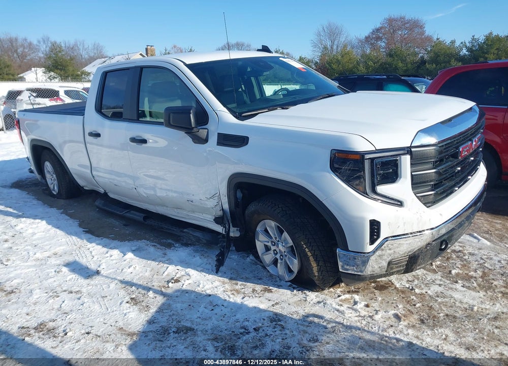 2025 GMC SIERRA 1500 4WD  STANDARD BOX PRO VIN: 1GTRUAED0SZ148676