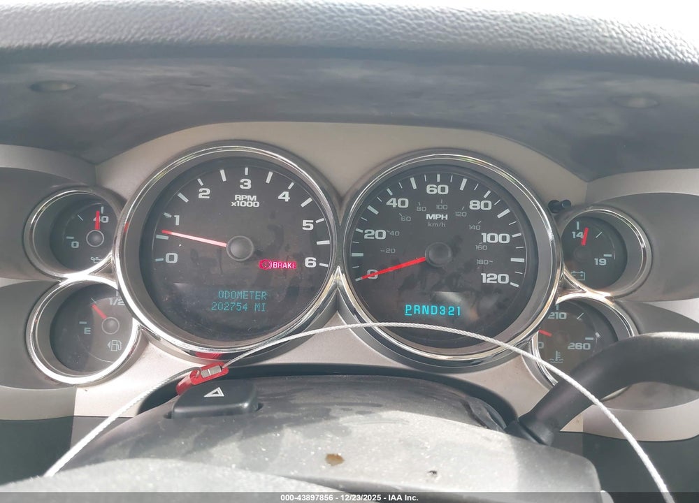 2008 CHEVROLET SILVERADO 1500 LT1 VIN: 2GCEC13J681279123