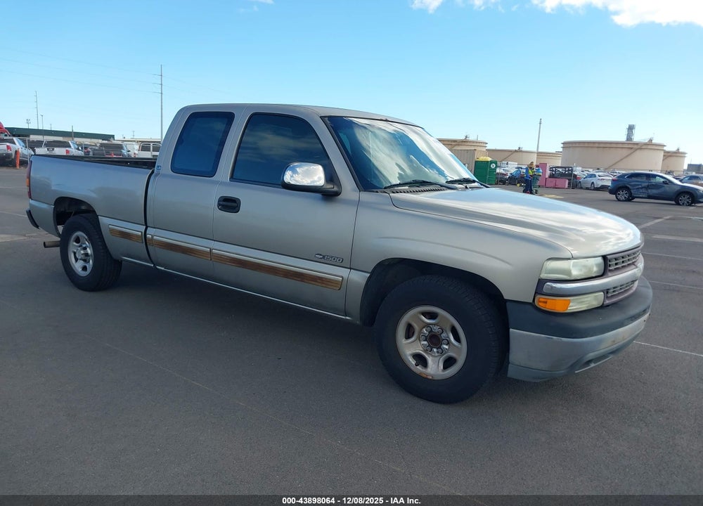 2001 CHEVROLET SILVERADO 1500 LS VIN: 1GCEC19V81Z297825