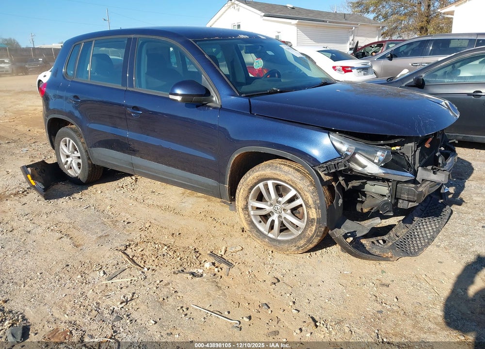 2013 VOLKSWAGEN TIGUAN S VIN: WVGAV3AX1DW624424