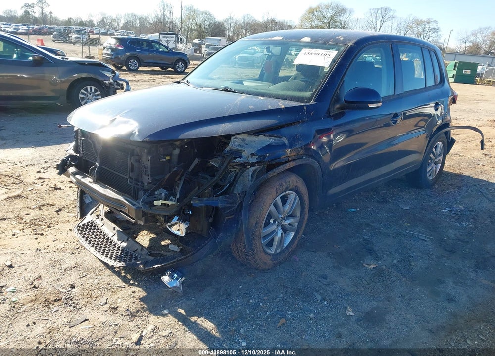 2013 VOLKSWAGEN TIGUAN S VIN: WVGAV3AX1DW624424