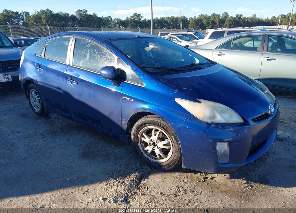 2011 TOYOTA PRIUS TWO VIN: JTDKN3DU4B1472370