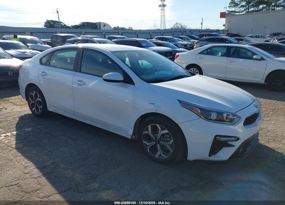 2021 KIA FORTE LXS VIN: 3KPF24AD0ME369029