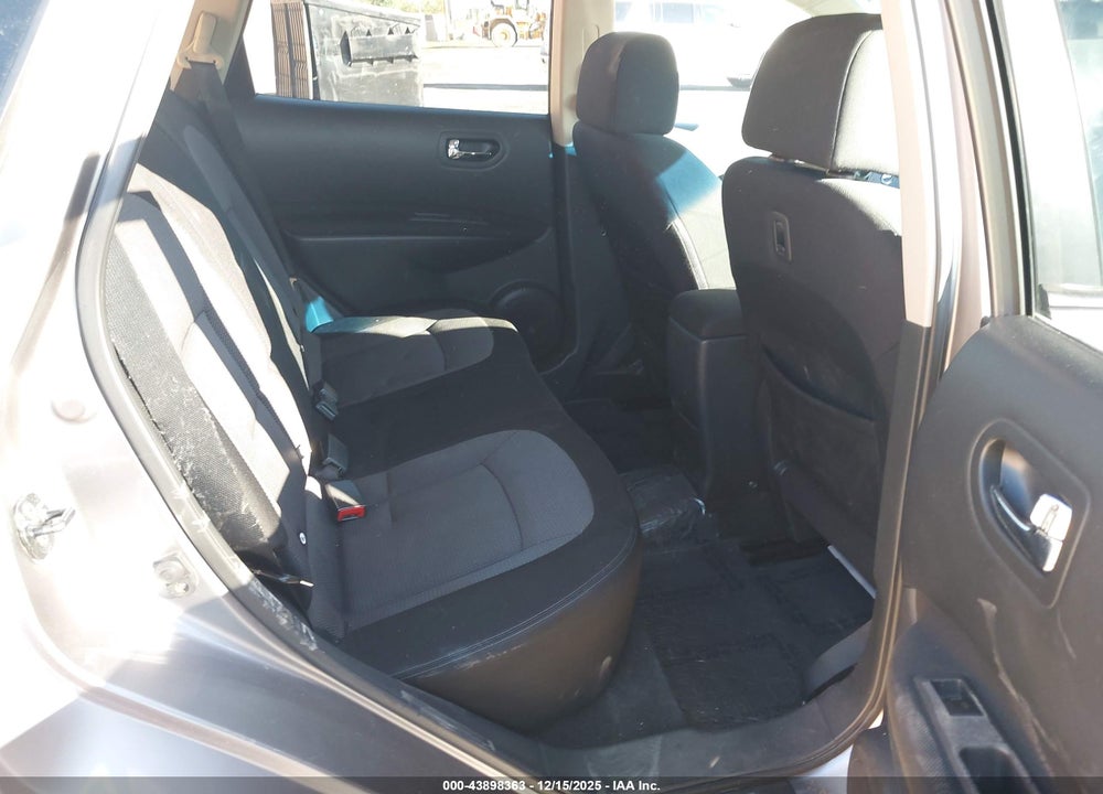 2011 NISSAN ROGUE SV VIN: JN8AS5MT0BW576725