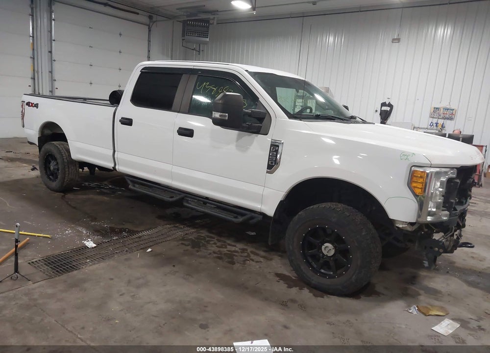 2017 FORD F-250 XL VIN: 1FT7W2B64HEC15888