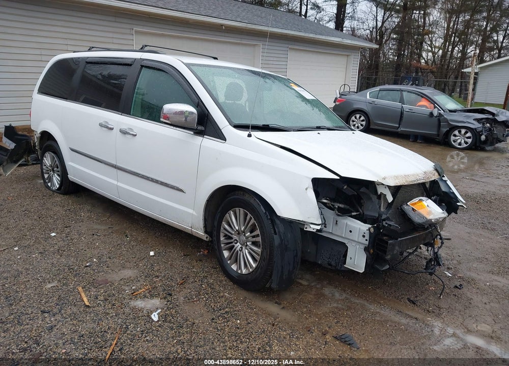 2015 CHRYSLER TOWN & COUNTRY TOURING-L VIN: 2C4RC1CG9FR561941