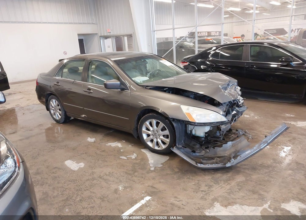 2007 HONDA ACCORD 3.0 EX VIN: 1HGCM66517A071852