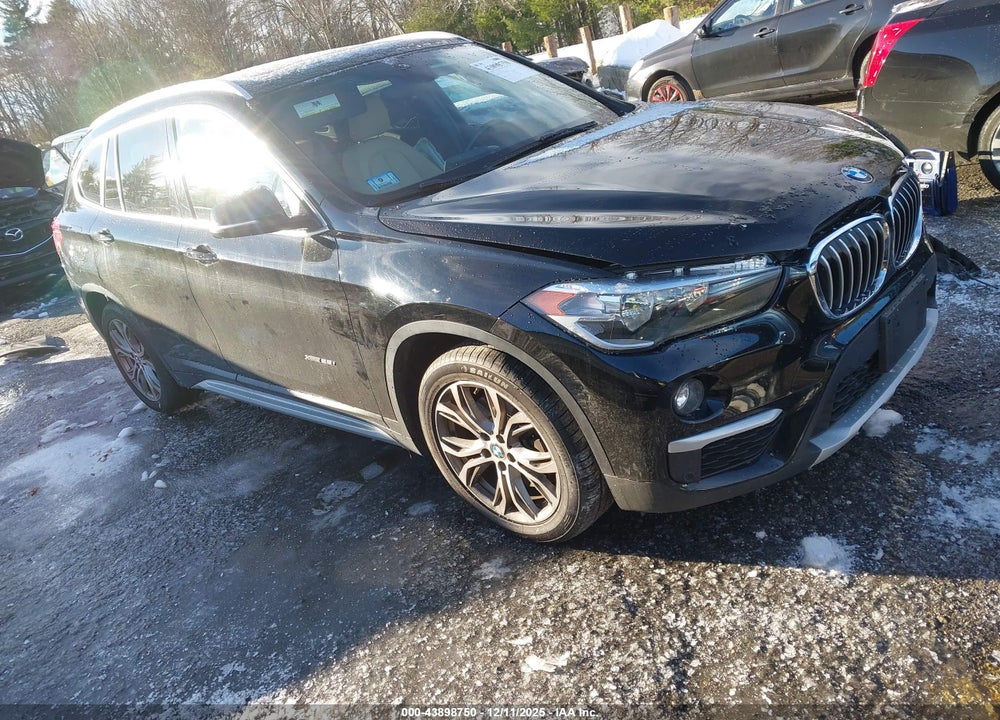 2017 BMW X1 XDRIVE28I VIN: WBXHT3C30H5F71445