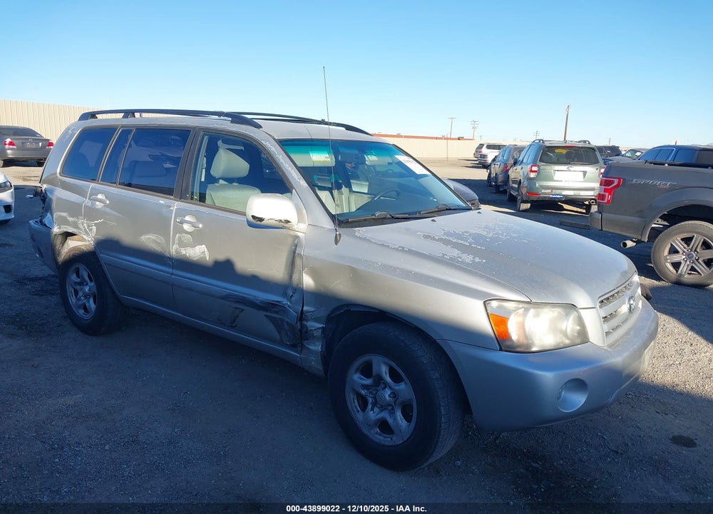 2005 TOYOTA HIGHLANDER VIN: JTEGD21A550124905