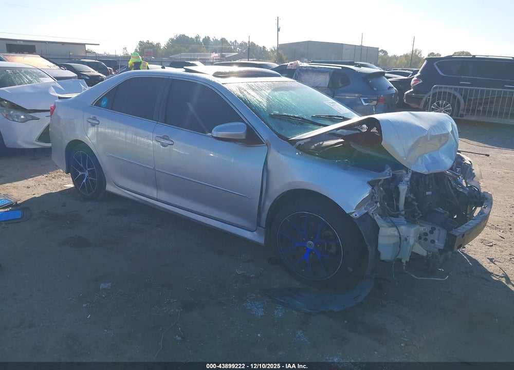 2014 TOYOTA CAMRY SE V6 VIN: 4T1BK1FK4EU538553