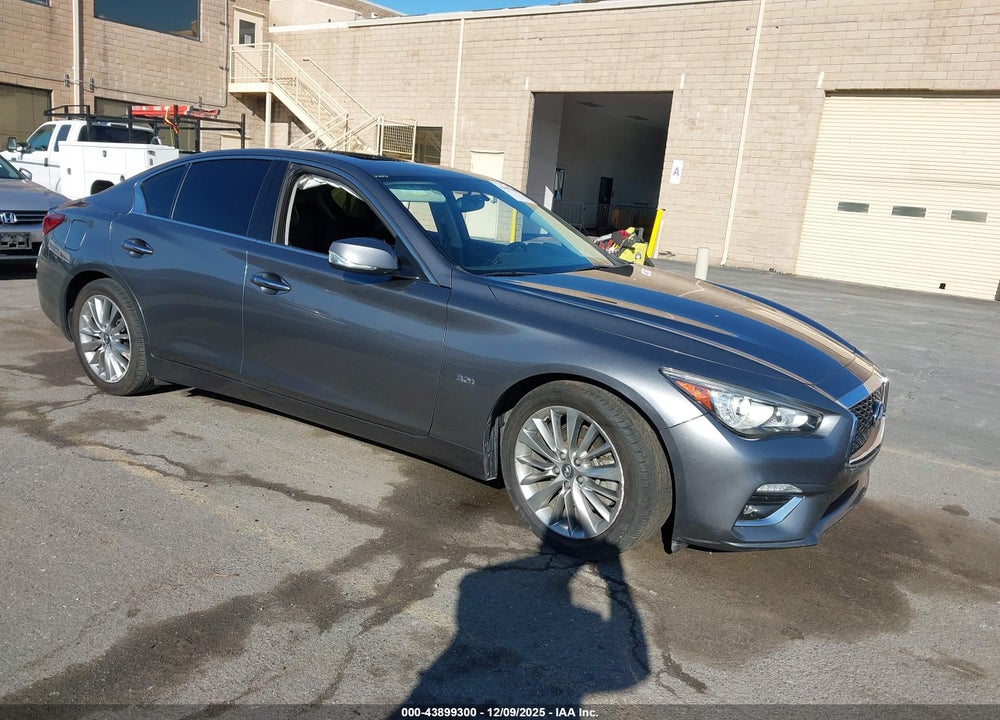 2018 INFINITI Q50 3.0T LUXE VIN: JN1EV7AP2JM358029