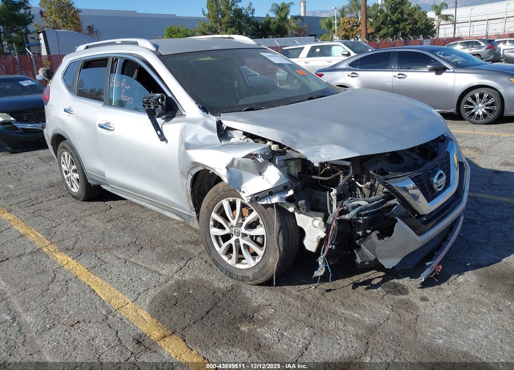 2017 NISSAN ROGUE SV VIN: KNMAT2MT9HP545533