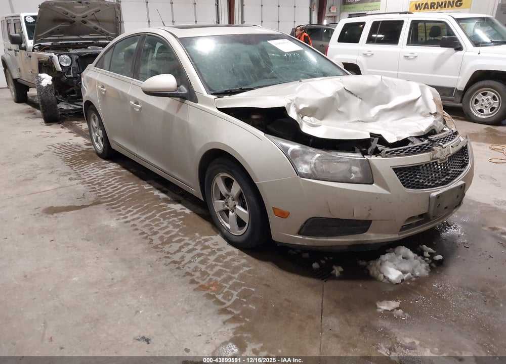 2014 CHEVROLET CRUZE 1LT AUTO VIN: 1G1PC5SB8E7303911