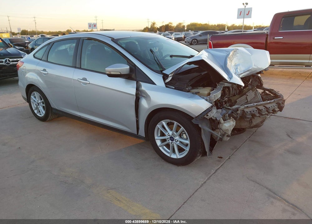 2016 FORD FOCUS SE VIN: 1FADP3F27GL365538