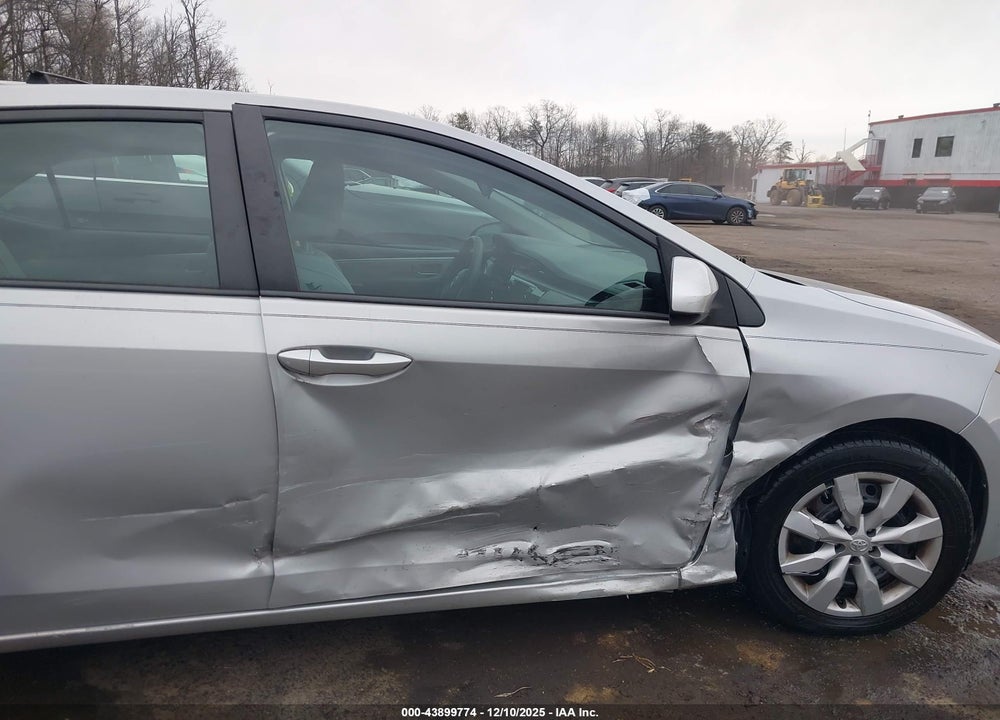2015 TOYOTA COROLLA LE VIN: 2T1BURHE7FC344862