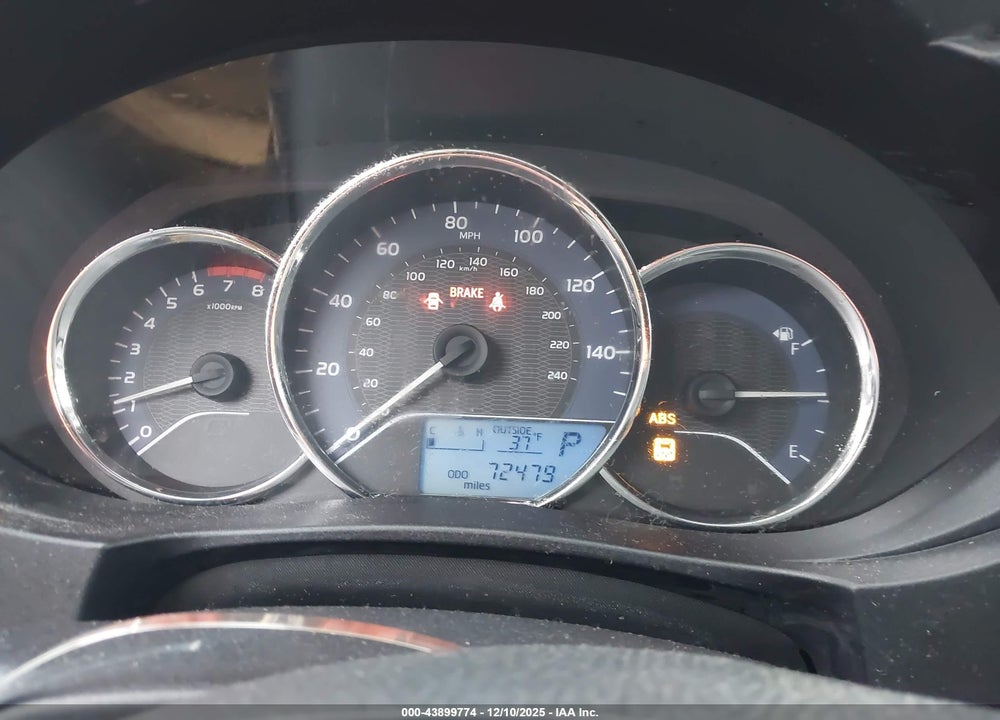 2015 TOYOTA COROLLA LE VIN: 2T1BURHE7FC344862