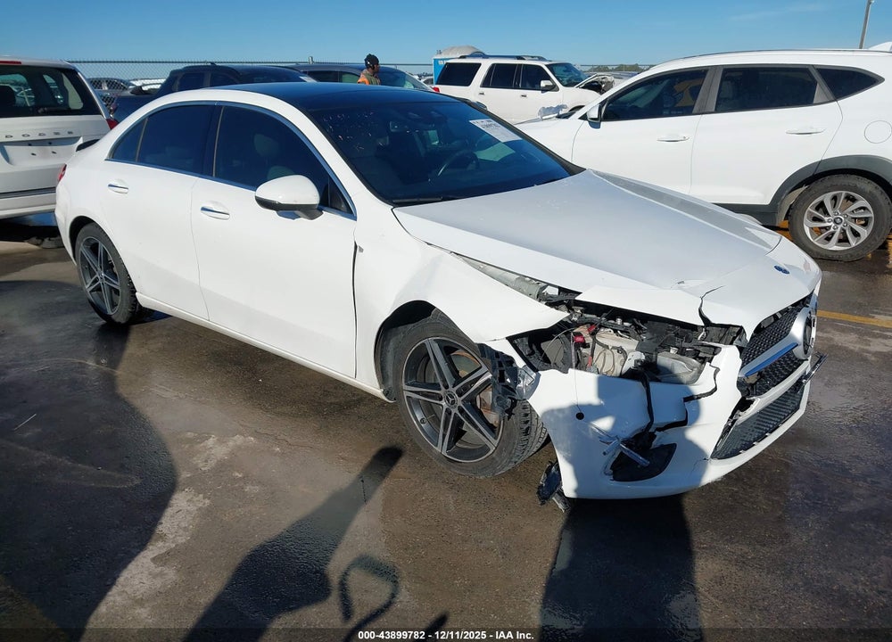 2019 MERCEDES-BENZ A 220 VIN: WDD3G4EB4KW030814
