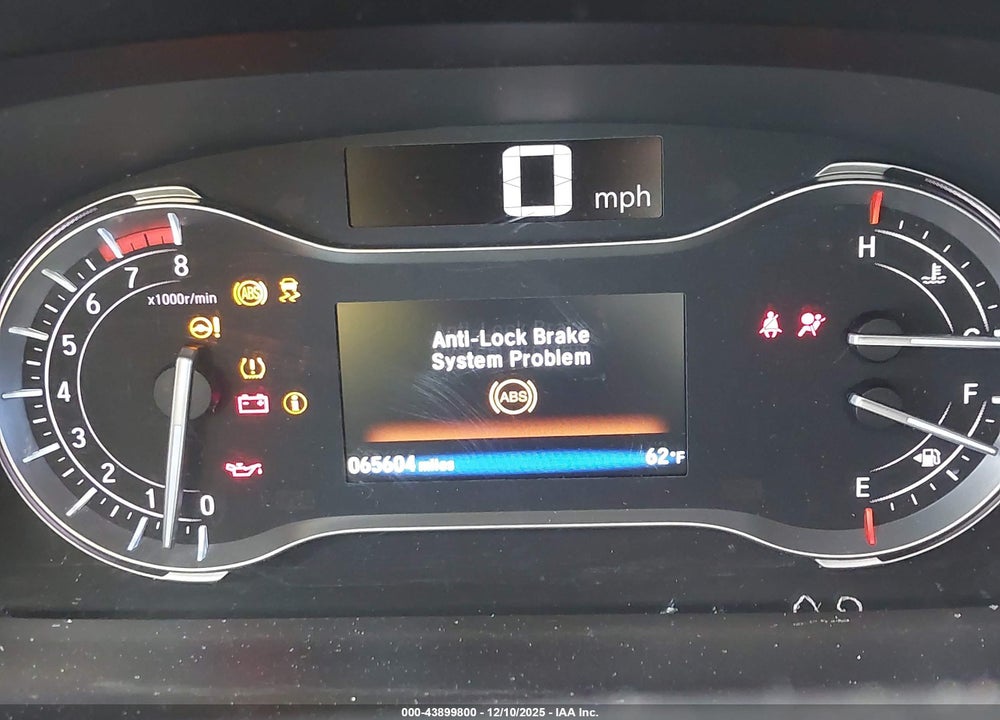 2018 HONDA PILOT EX-L VIN: 5FNYF6H88JB063168