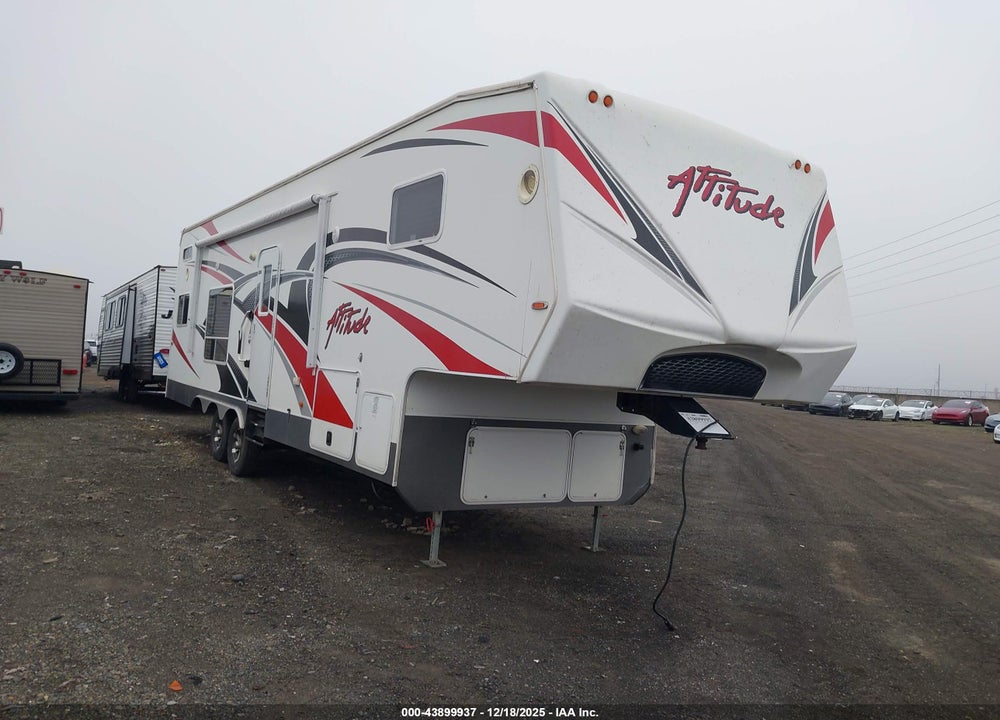 2011 ECLIPSE ATTITUDE VIN: 5LZBF343XCR009501