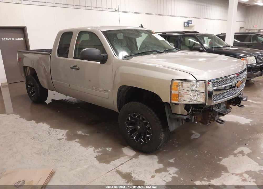 2008 CHEVROLET SILVERADO 1500 LT1 VIN: 2GCEK19J781110528