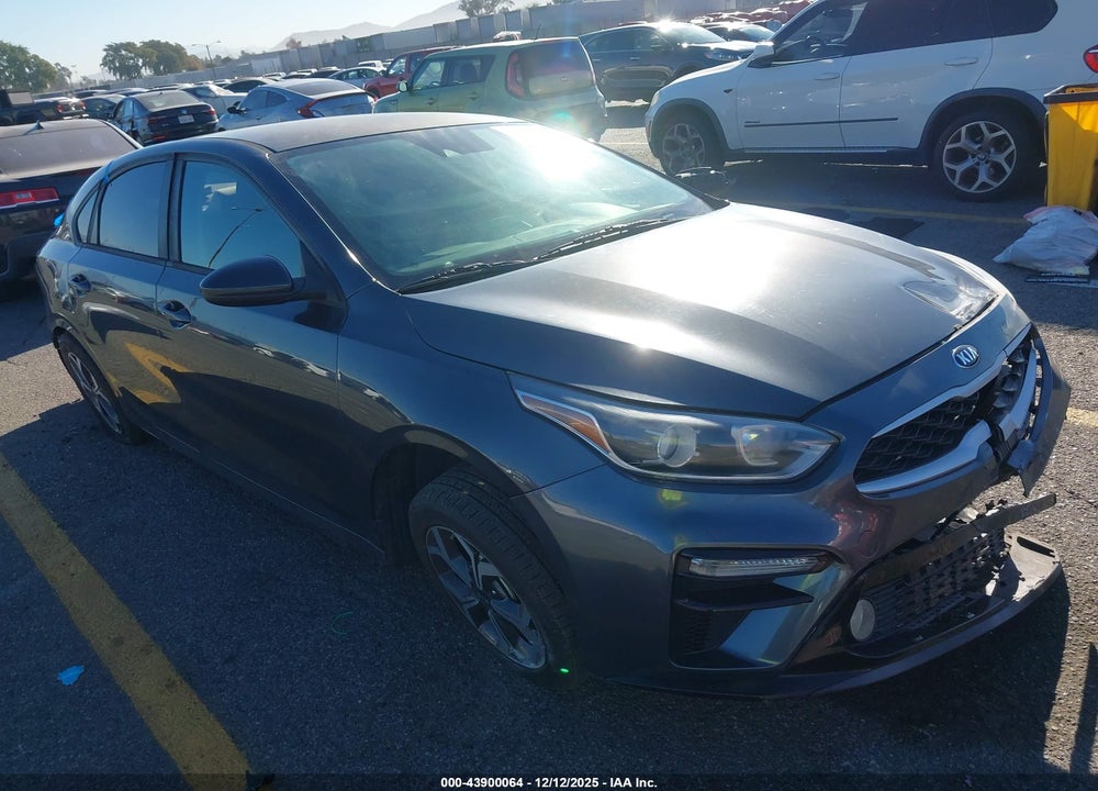 2019 KIA FORTE LXS VIN: 3KPF24AD0KE028436