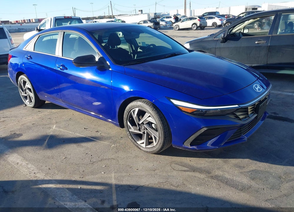 2025 HYUNDAI ELANTRA SEL SPORT VIN: KMHLM4DG4SU955049