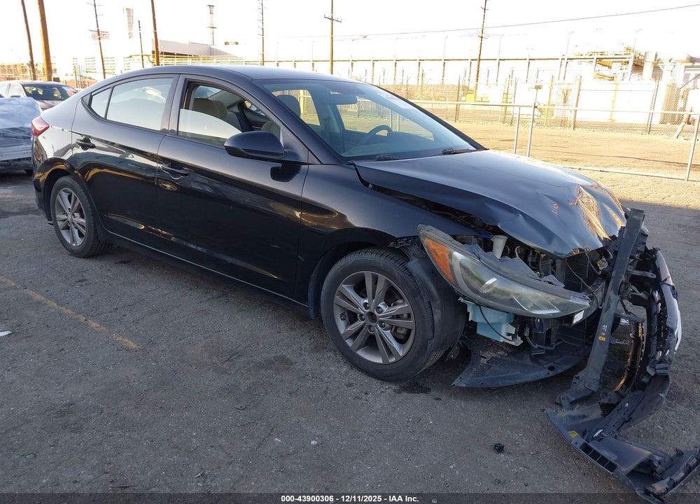 2017 HYUNDAI ELANTRA SE VIN: 5NPD84LF3HH105308
