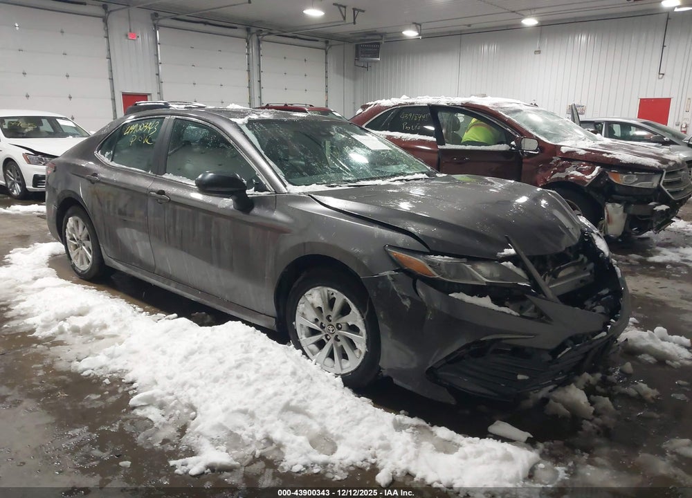 2022 TOYOTA CAMRY LE AWD VIN: 4T1C11BKXNU049801