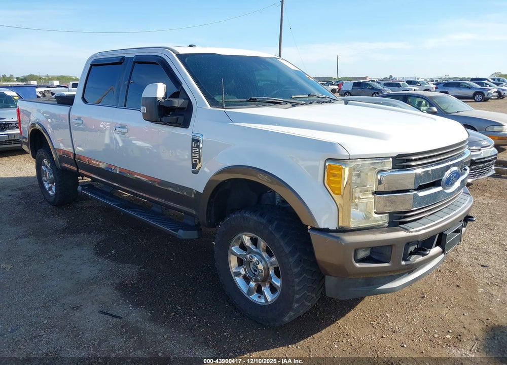 2017 FORD F-250 KING RANCH VIN: 1FT7W2BT7HEE32230
