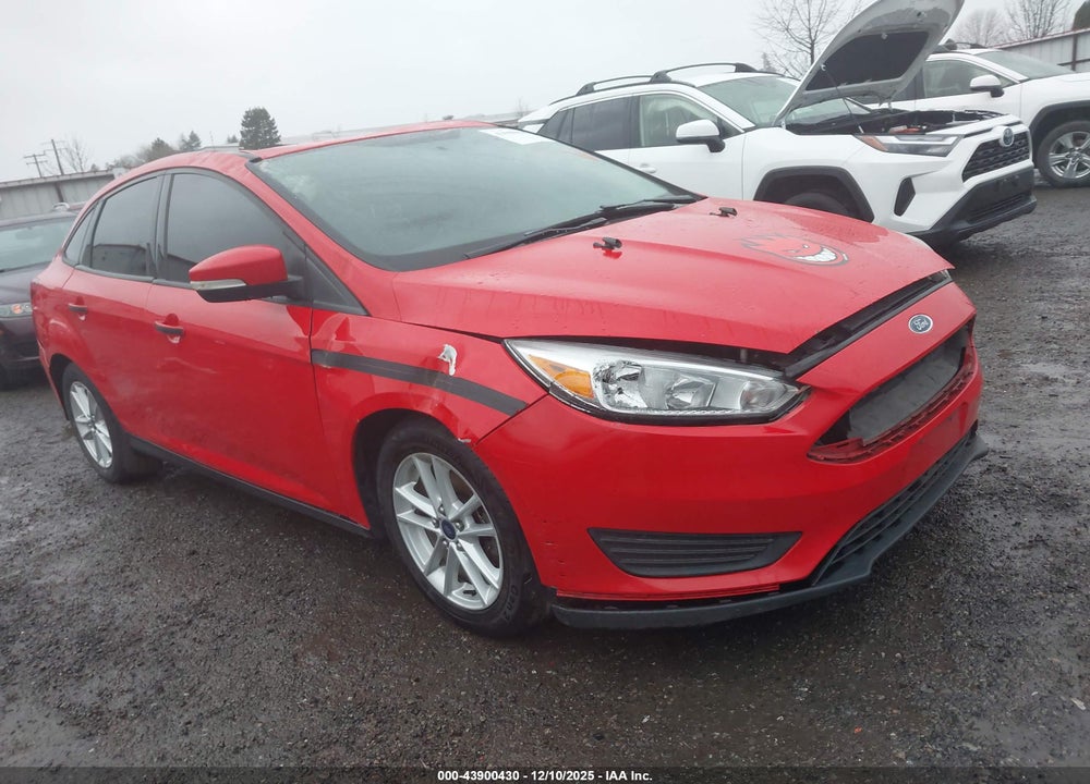 2015 FORD FOCUS SE VIN: 1FADP3F28FL257136