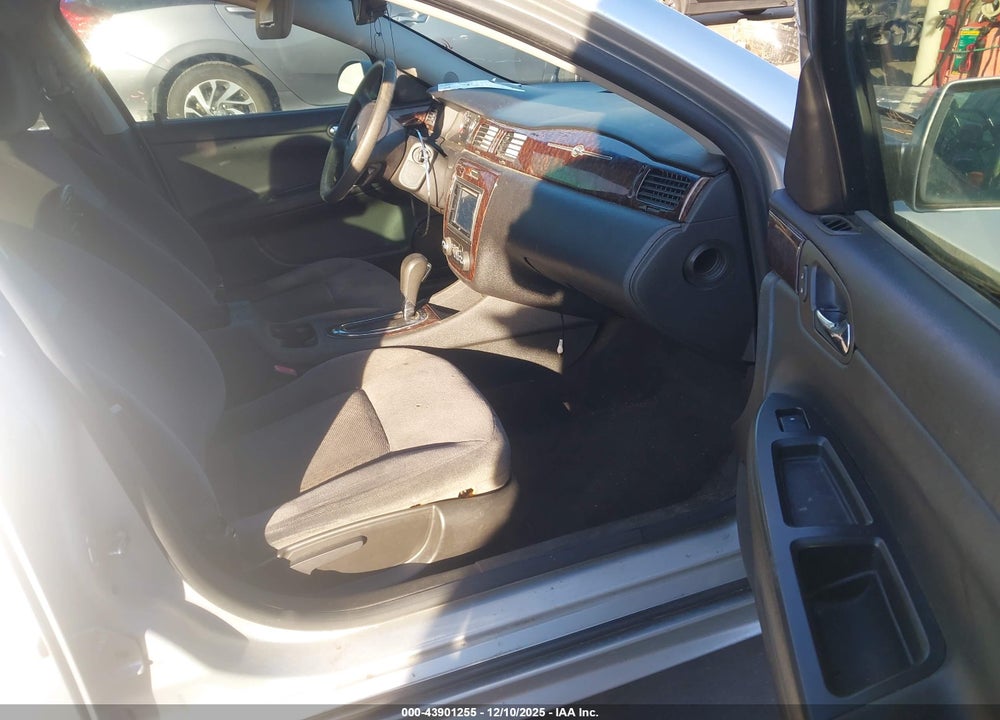 2016 CHEVROLET IMPALA LIMITED LT VIN: 2G1WB5E36G1170827