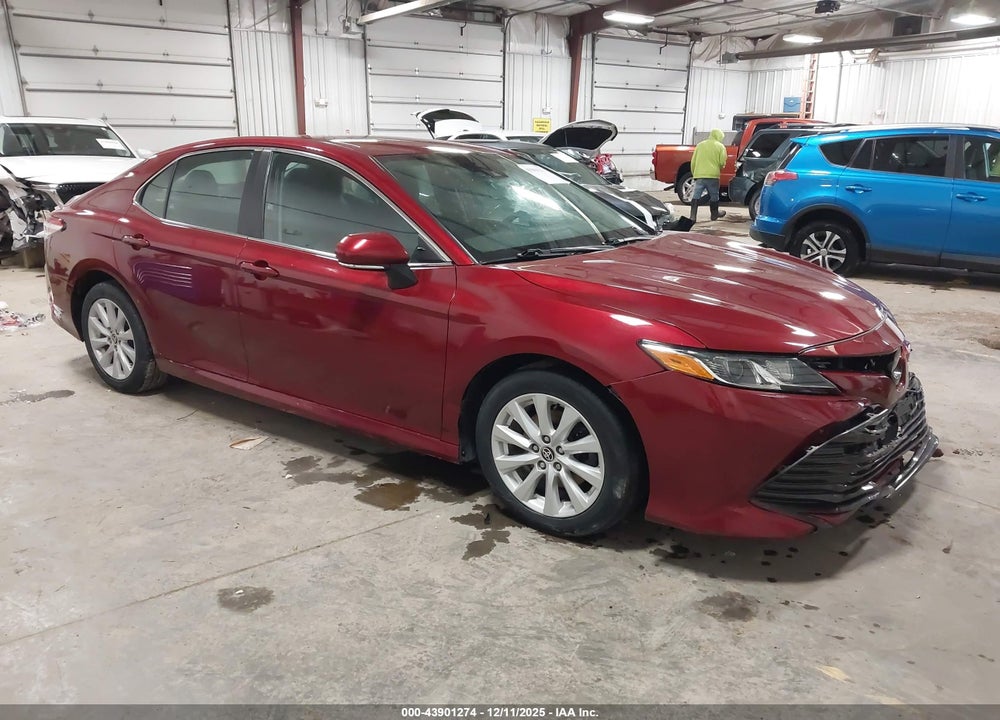 2020 TOYOTA CAMRY LE VIN: 4T1L11AK3LU998542