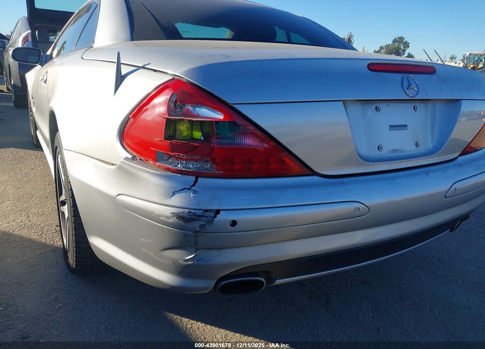 2005 MERCEDES-BENZ SL 500 VIN: WDBSK75F55F090385