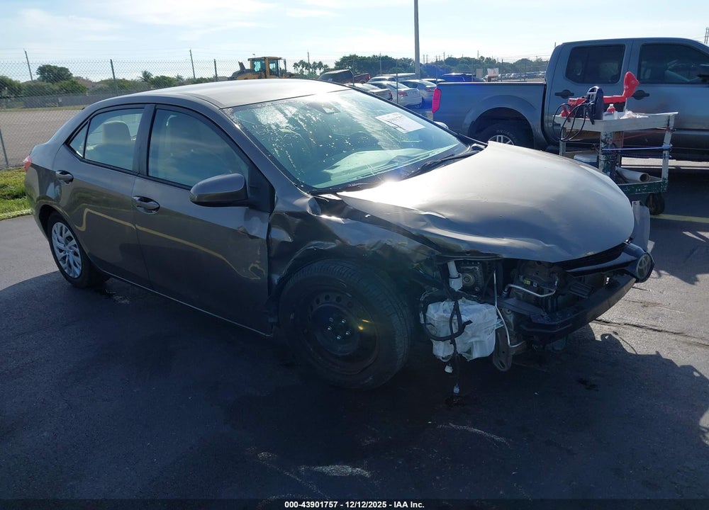 2018 TOYOTA COROLLA LE VIN: 5YFBURHE4JP749537
