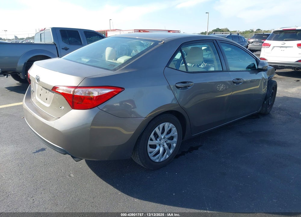 2018 TOYOTA COROLLA LE VIN: 5YFBURHE4JP749537
