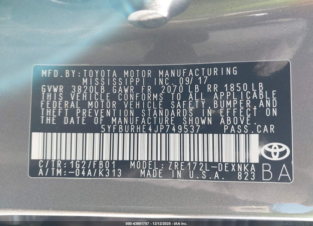 2018 TOYOTA COROLLA LE VIN: 5YFBURHE4JP749537