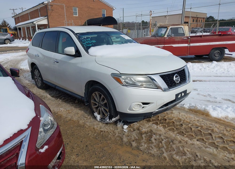 2014 NISSAN PATHFINDER S VIN: 5N1AR2MN3EC693126