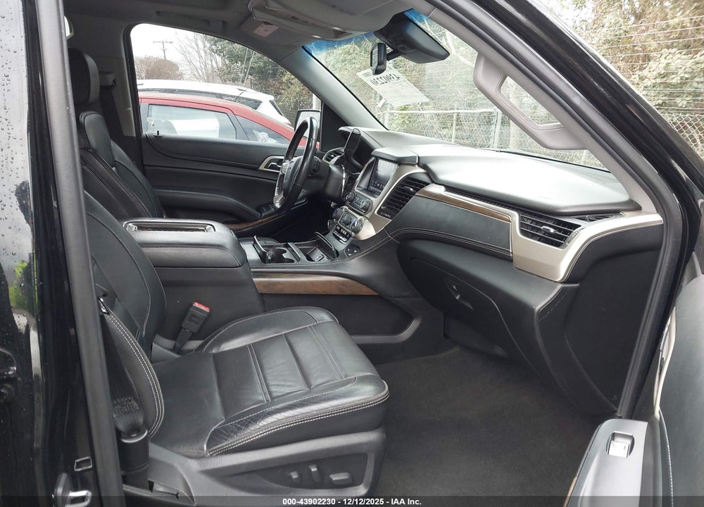 2018 GMC YUKON DENALI VIN: 1GKS2CKJ8JR105641