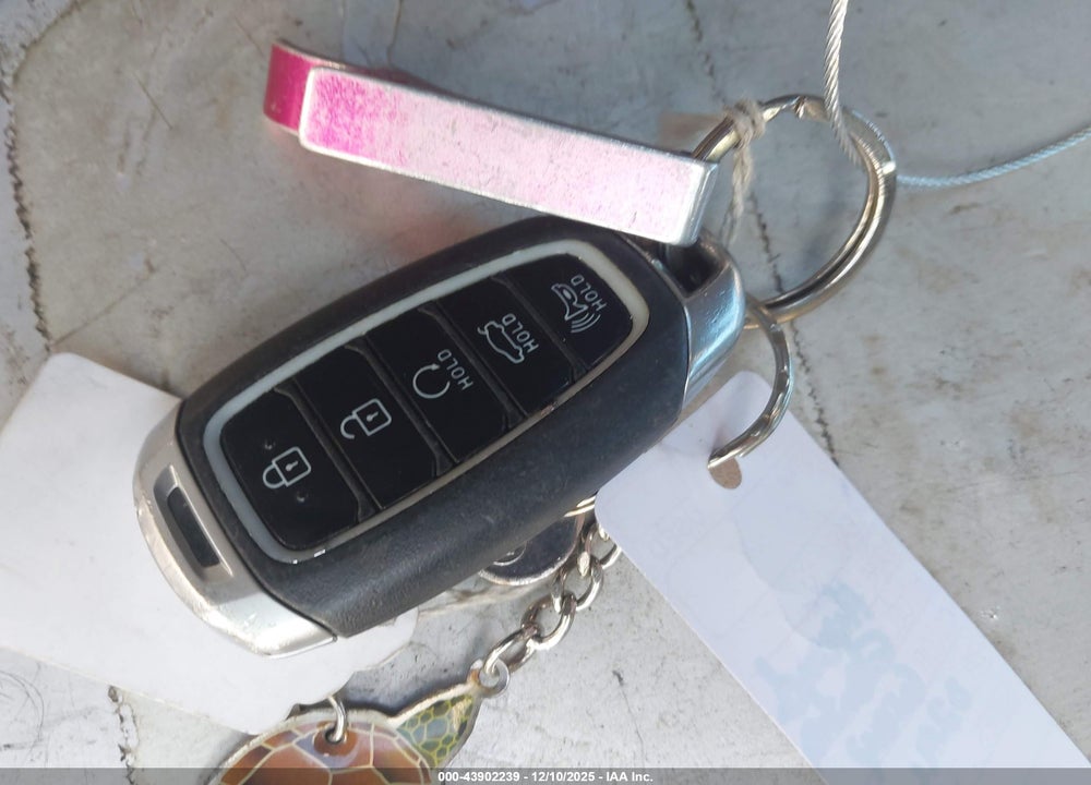 2022 HYUNDAI ELANTRA SEL VIN: 5NPLM4AG1NH083291