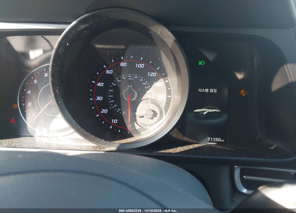 2022 HYUNDAI ELANTRA SEL VIN: 5NPLM4AG1NH083291