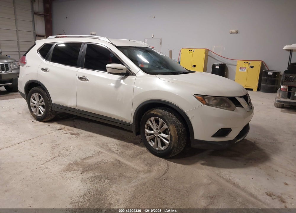 2016 NISSAN ROGUE SV VIN: KNMAT2MT1GP598824