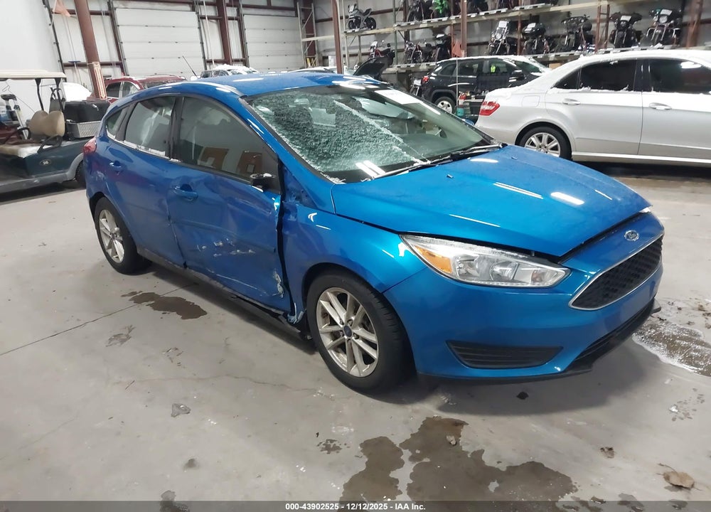 2017 FORD FOCUS SE VIN: 1FADP3K26HL244166