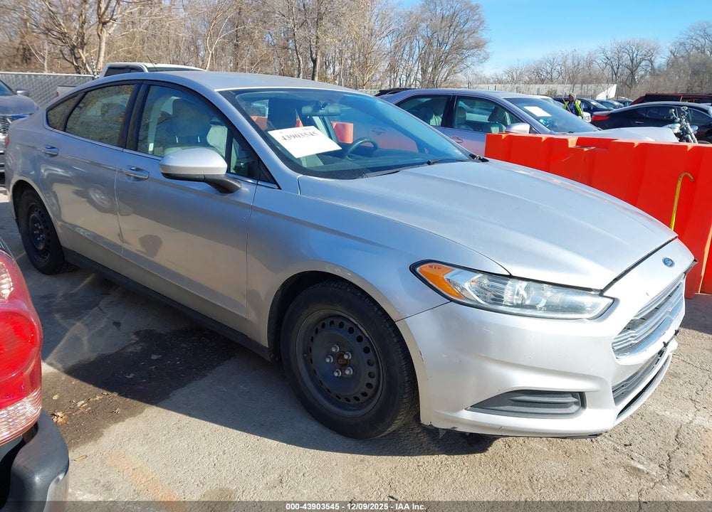 2014 FORD FUSION S VIN: 1FA6P0G79E5376429