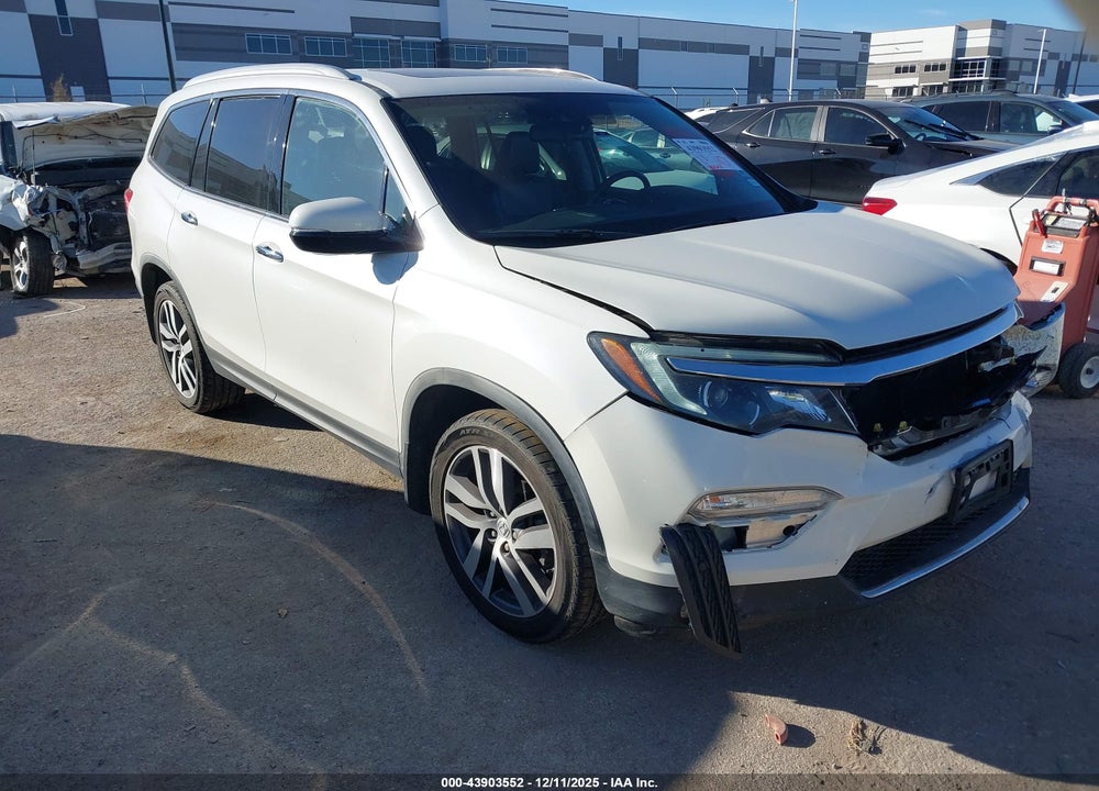 2017 HONDA PILOT ELITE VIN: 5FNYF6H0XHB050085