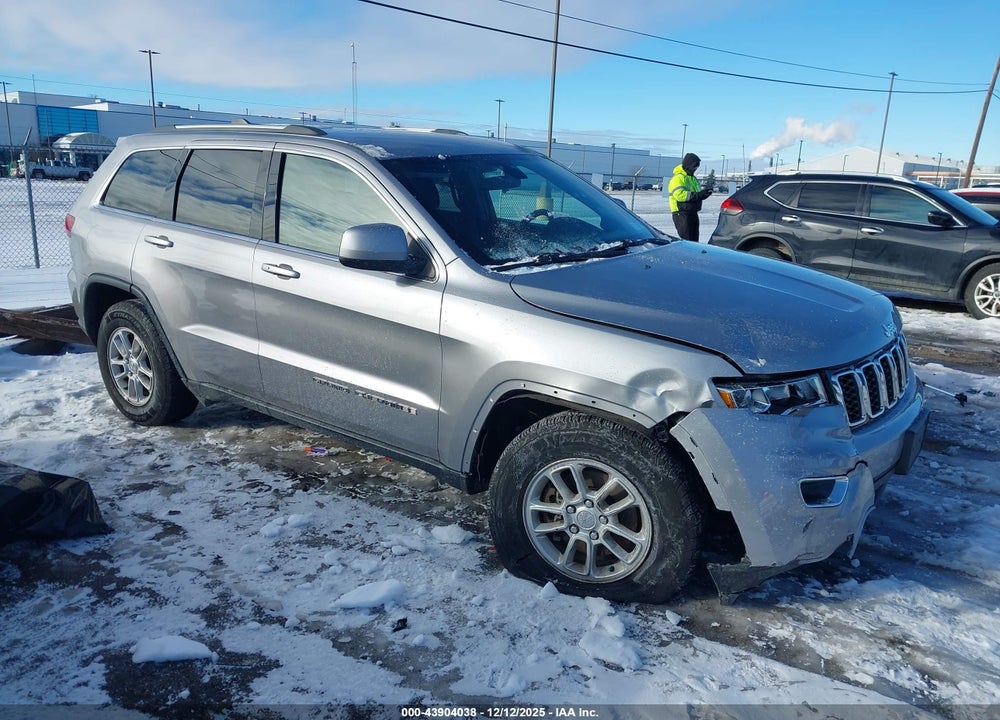 2020 JEEP GRAND CHEROKEE LAREDO E 4X4 VIN: 1C4RJFAG1LC294515