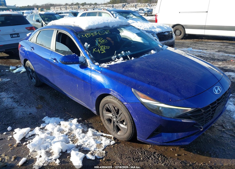 2021 HYUNDAI ELANTRA SEL VIN: KMHLM4AG1MU073313