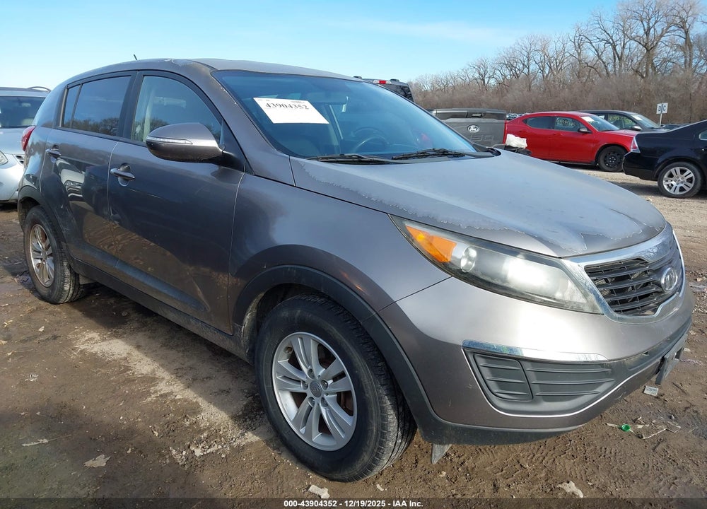 2011 KIA SPORTAGE LX VIN: KNDPBCA2XB7082226