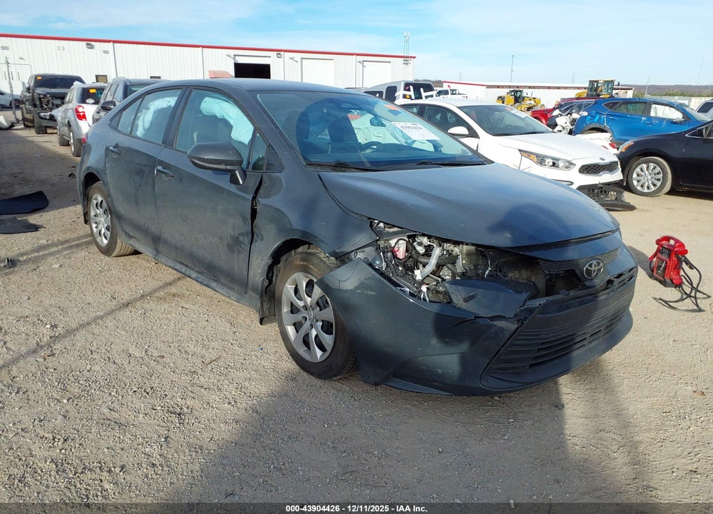 2025 TOYOTA COROLLA LE VIN: 5YFB4MDE8SP298140